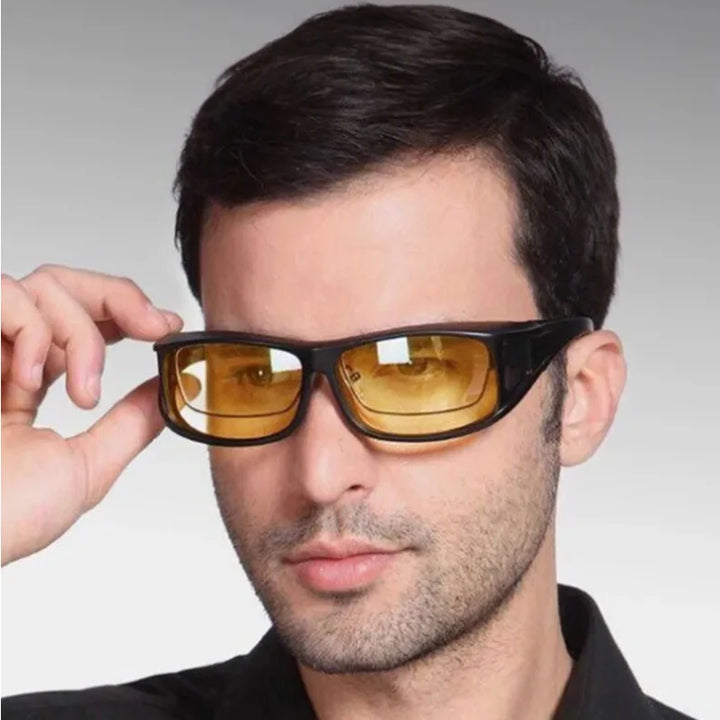 ANTI-REFLECTION GLASSES AND SPORTS
