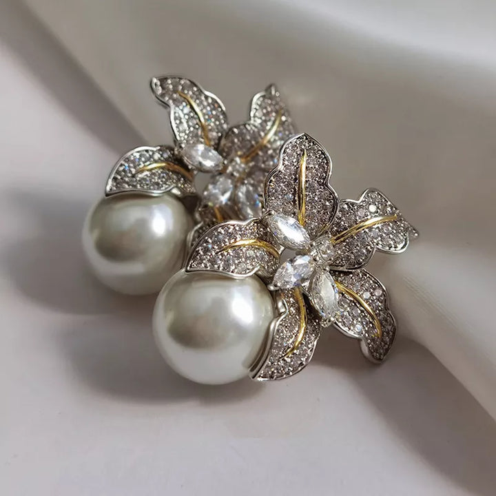 PEARL EARRINGS