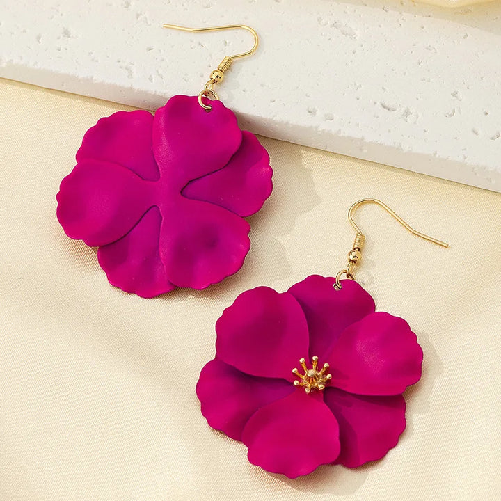 PETAL FLOWER EARRING